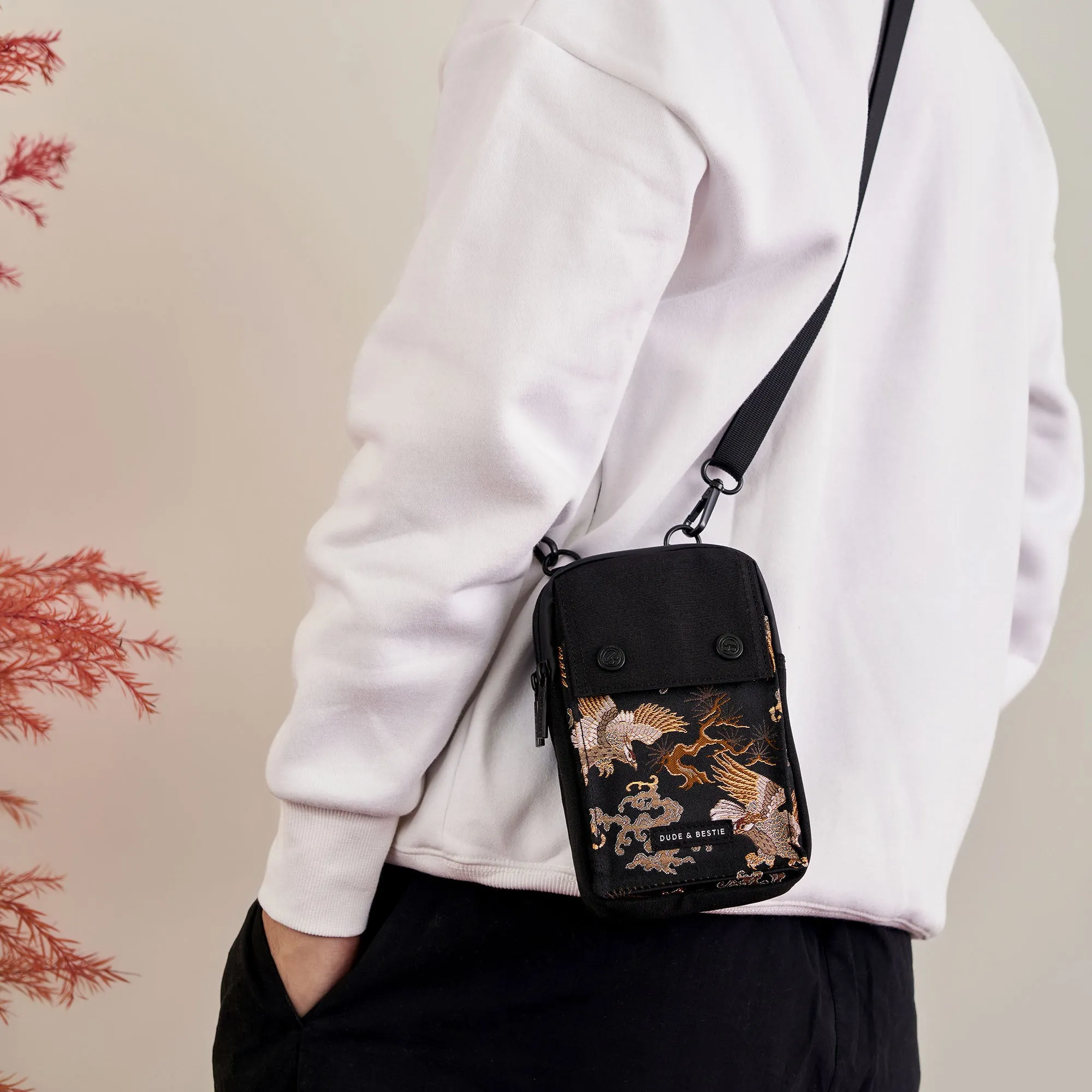 Darter Crossbody Bag - Majestic Eagle