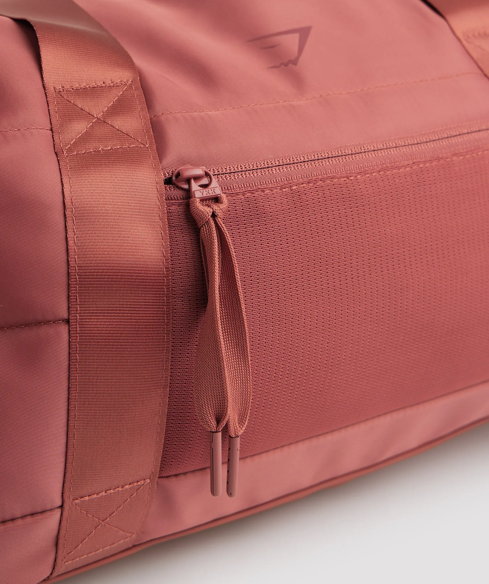 Gymshark Studio Holdall - Rose Brown