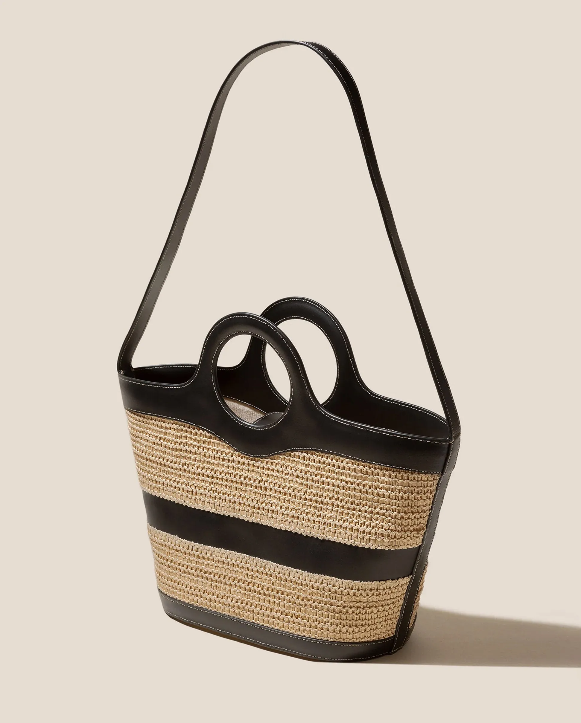 NASTA LEATHER FRAMED RAFFIA TOTE BAG / NATURAL BLACK