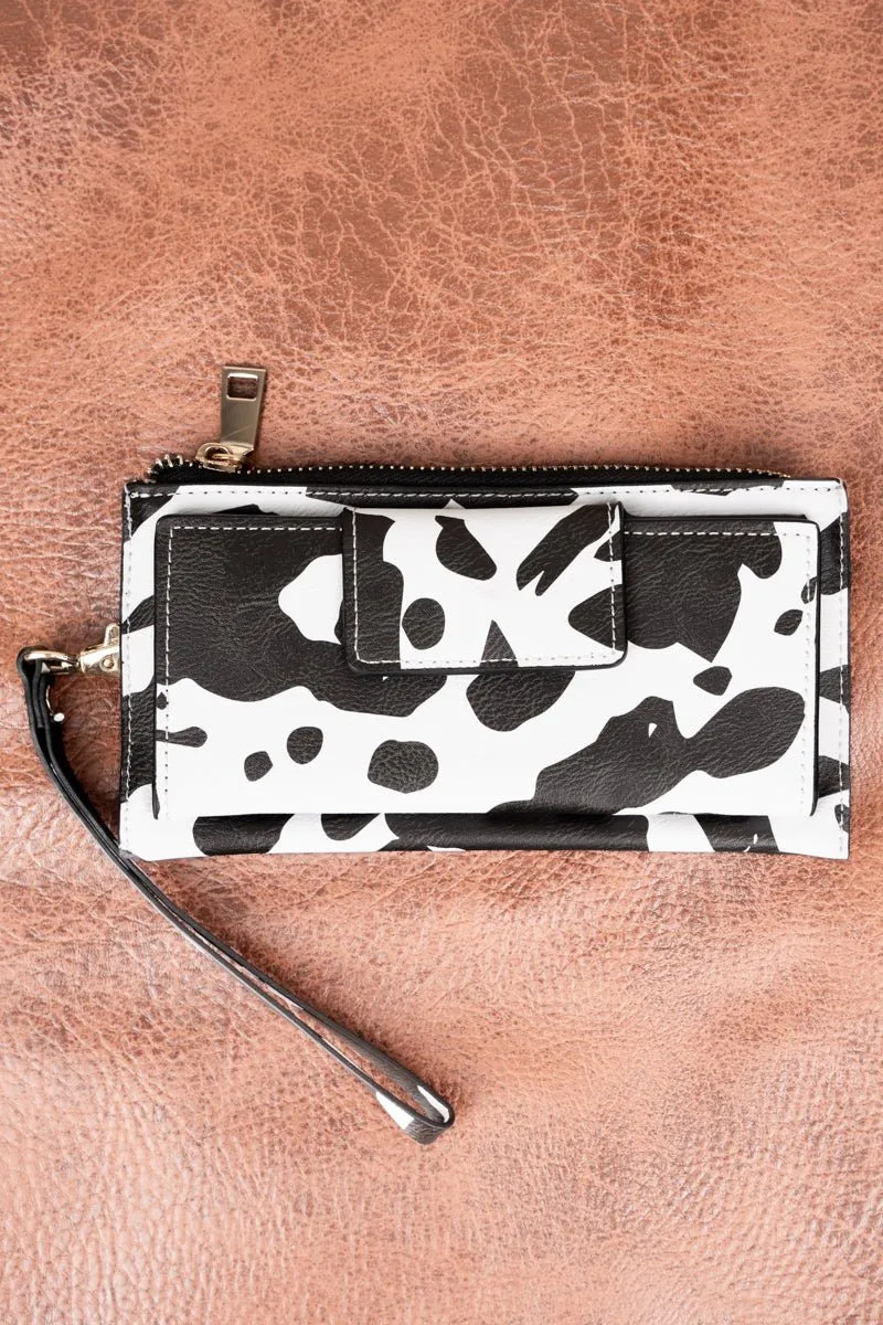 NGIL Deja Moo Faux Leather Wristlet Wallet