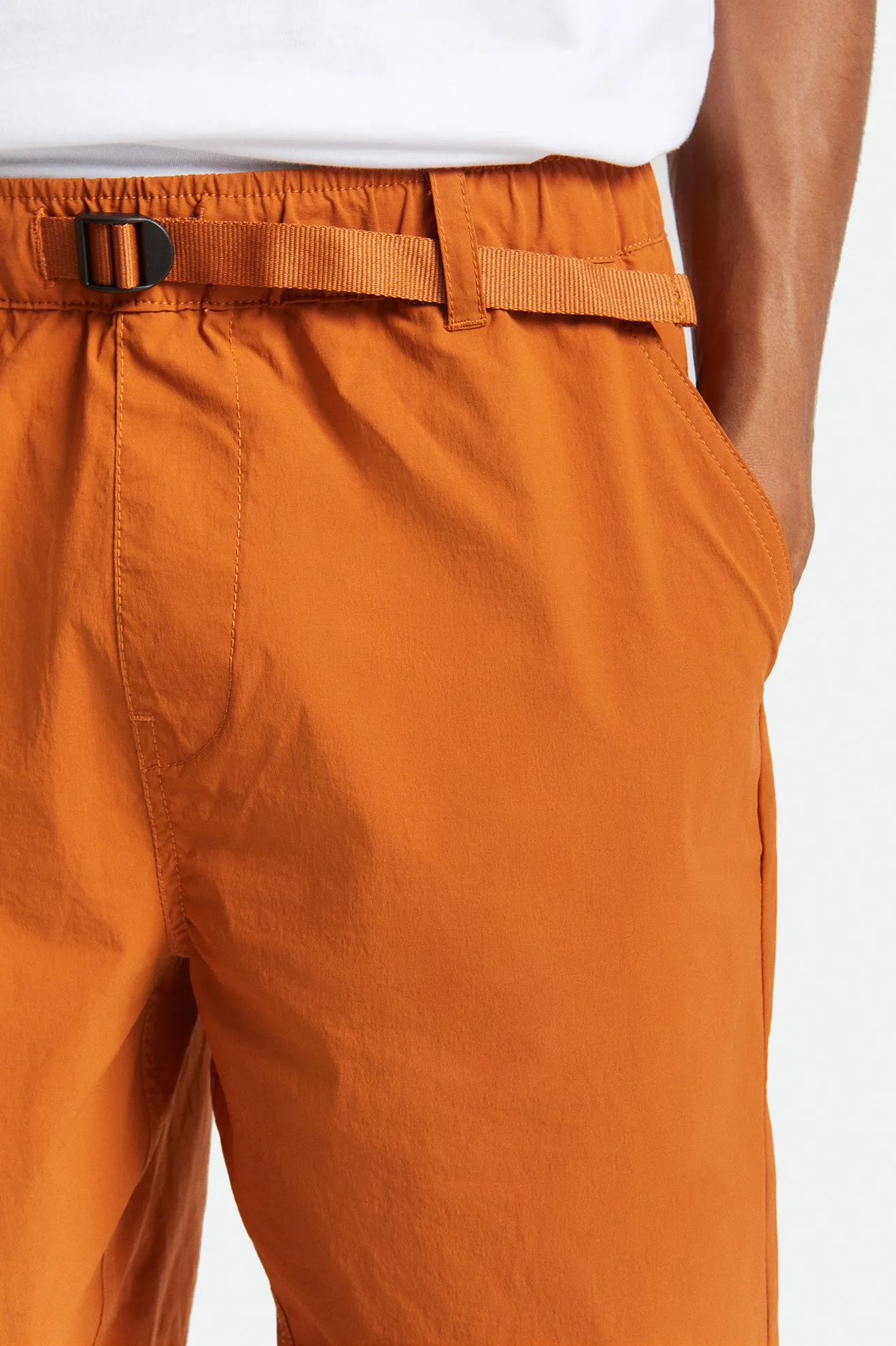 Steady Cinch Utility Short - Caramel